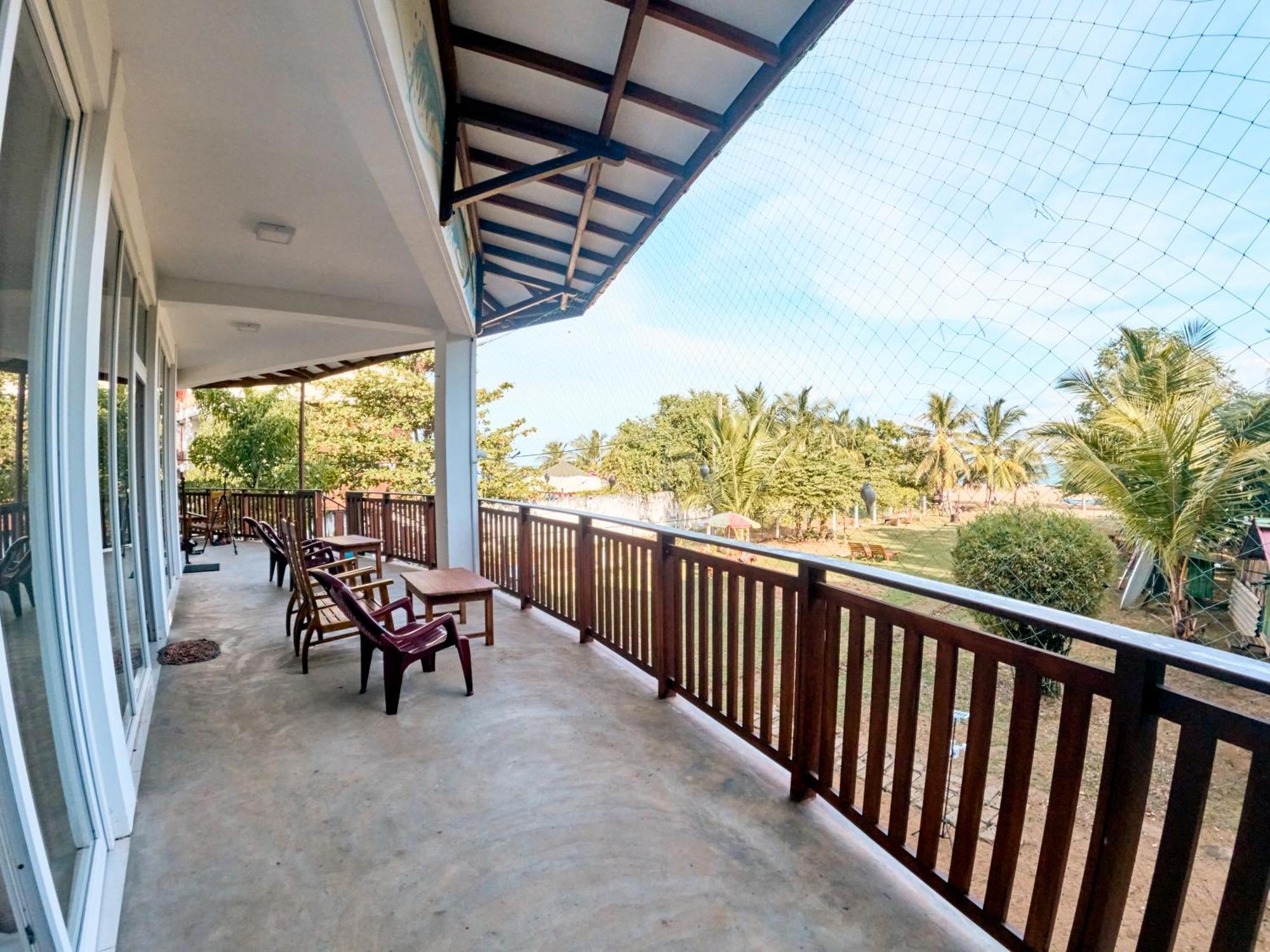 Baden Beach Hotel Kalkudah  Exterior foto